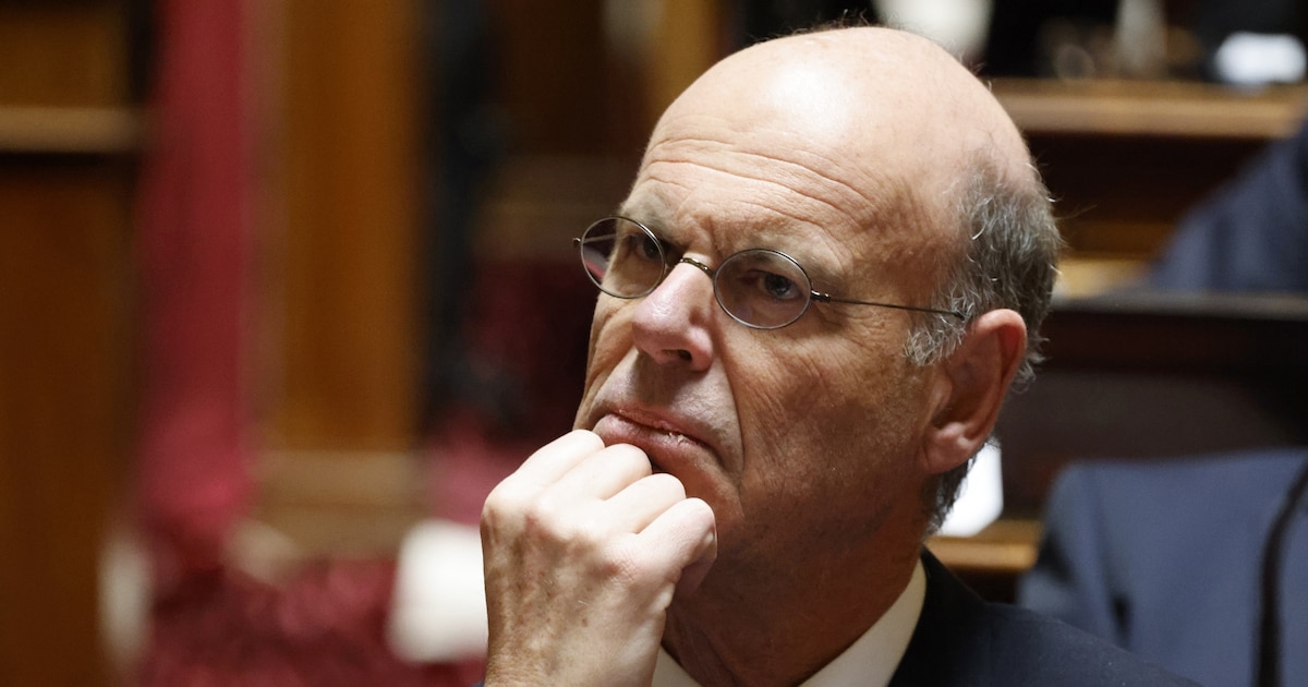 Le ministre de l'Economie Eric Lombard au Sénat, à Paris, le 23 janvier 2025