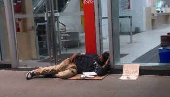 Homelessness nearly doubles in blue state in just 2 years: report