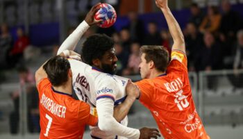 Mondial de handball 2025 : la France qualifiée en quarts de finale après sa victoire logique contre les Pays-Bas