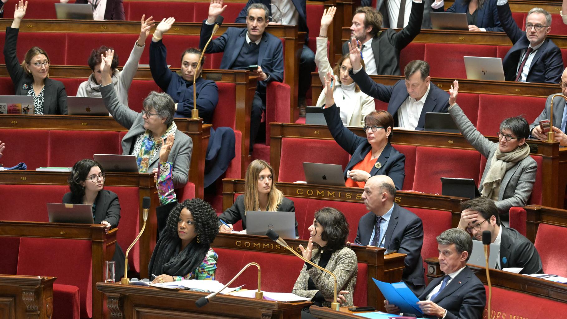 Vie chère en Outre-Mer, repas à 1 euro... Le PS arrache ces victoires symboliques à l’Assemblée