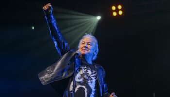 "Merci Dorothée, c'était parfait" : le musicien Bernard Minet rend hommage à l'animatrice star, avant une émission spéciale vendredi soir