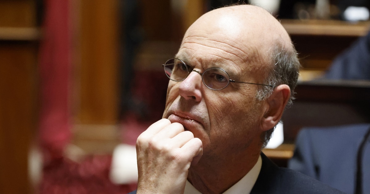 Le ministre de l'Economie Eric Lombard au Sénat, à Paris, le 23 janvier 2025