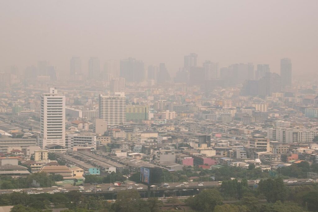 A Bangkok, plus de 350 écoles ferment en raison de la pollution de l’air