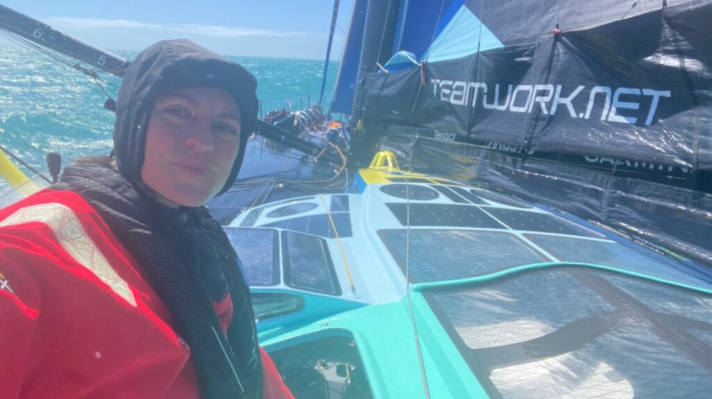 Vendée Globe : "Le milieu est très accueillant et je pense qu'il est prêt maintenant à accueillir les femmes", estime la navigatrice Justine Mettraux