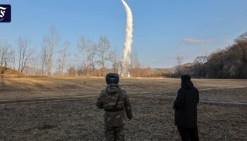 Nordkorea testet offenbar wieder Raketen – Warnung an die USA