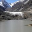 Au Pakistan, la fonte des glaciers emporte la vie des réfugiés climatiques