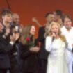 VIDEO. À 80 ans, l'idole des yéyés Sylvie Vartan a fait ses adieux à la scène au Palais des congrès de Paris