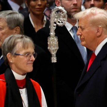 Le sermon adressé à Donald Trump par l'évêque Mariann Budde réconcilie certains chrétiens progressistes avec leur Église