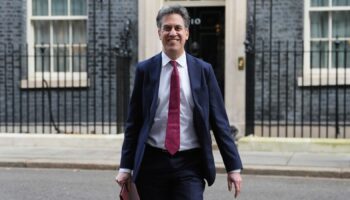 Energy Security and Net Zero Secretary Ed Miliband leaving 10 Downing Street, London, following a Cabinet meeting. Picture date: Tuesday January 14, 2025. PA Photo. See PA story POLITICS Cabinet. Photo credit should read: Lucy North/PA Wire