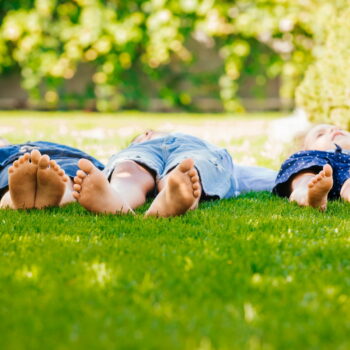 Aîné, cadet ou petit dernier... Cet enfant est le plus honnête de la fratrie