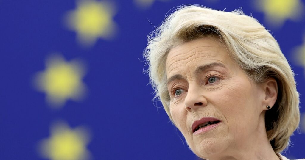 La présidente de la Commission européenne Ursula von der Leyen a été hospitalisée durant environ une semaine pour traiter une pneumonie sévère et est de retour chez elle