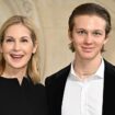 ‘Gossip Girl’ star poses with son for first time in 10 years after international custody battle