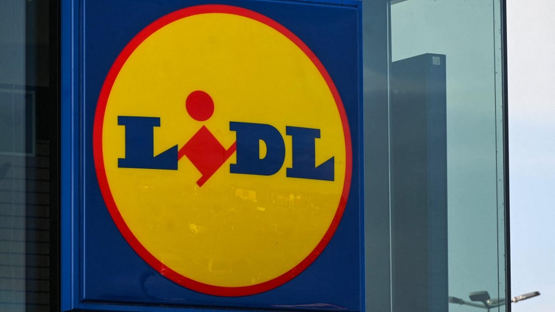 Après ses baskets, Lidl lance des escarpins aux couleurs de l’enseigne