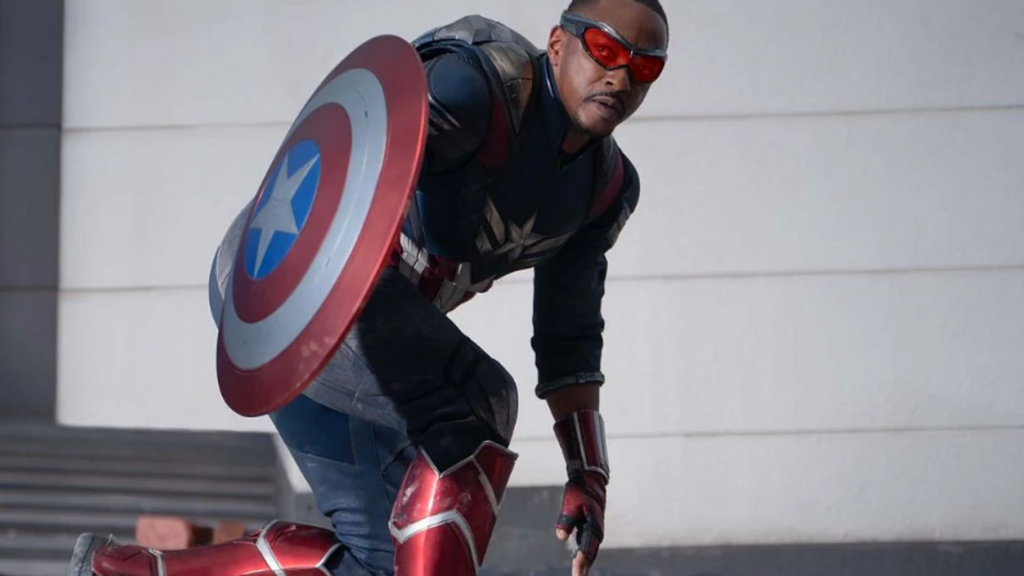 « Captain America : Brave New World » : Anthony Mackie réagit après ses propos qui ont fait