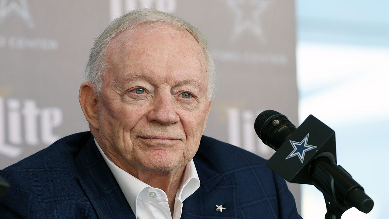 Cowboys' Jerry Jones raises eyebrows with old-school phrase but there's a good explanation