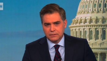 Bête noire de Donald Trump, le présentateur américain Jim Acosta quitte CNN et lance un avertissement : « Accrochez-vous à la vérité »