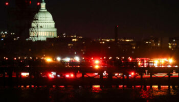 Crash à Washington DC d’un avion commercial entré en collision avec un hélicoptère