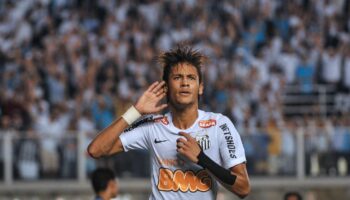 Football : Neymar annonce son retour à Santos, le club brésilien où il s'est révélé