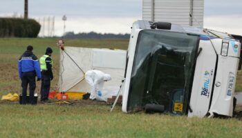 Accident de car scolaire en Eure-et-Loir : "Des contrôles de plus en plus importants" seront menés sur les chauffeurs, annonce le ministre chargé des Transports