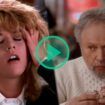 Meg Ryan et Billy Crystal rejouent une scène culte de « Quand Harry rencontre Sally » dans une pub pour le Super Bowl