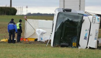 "Est-ce que je vais arriver au lycée ?" : après l'accident de bus scolaire en Eure-et-Loir, ces élèves de Châteaudun confient leurs inquiétudes