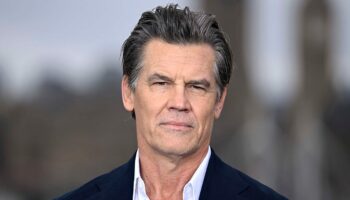 Josh Brolin contracted Bell's Palsy due to extreme stress