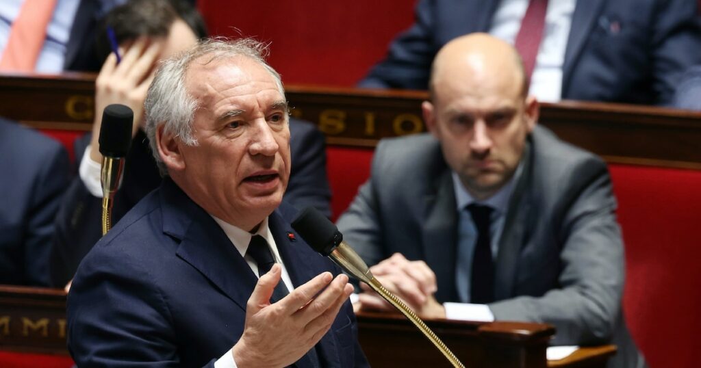 Le Premier ministre François Bayrou s'exprime le 28 janvier 2025 à l'Assemblée nationale à Paris