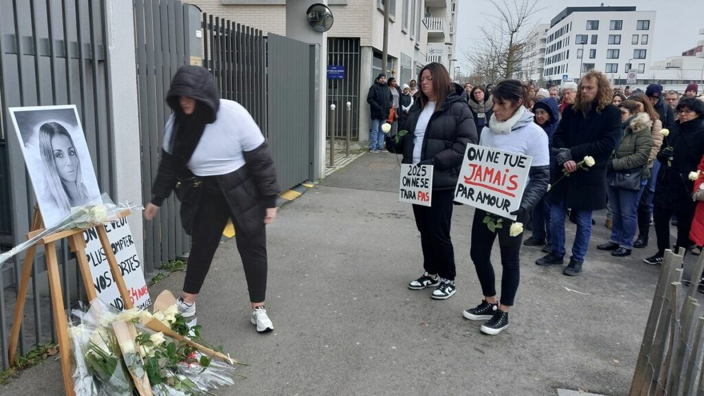 À Brétigny, 500 personnes rendent hommage à Sandy, victime d’un féminicide : « On ne tue jamais par amour »