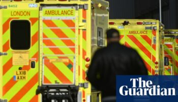 Ambulance handover delays in England may harm 1,000 patients a day