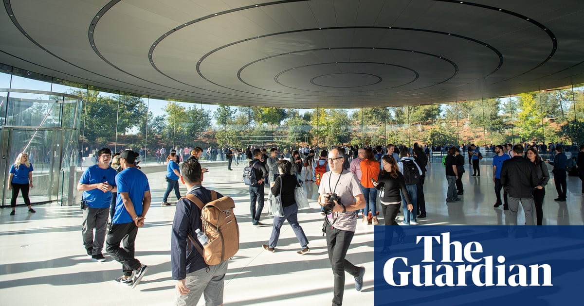 Apple asks investors to block proposal to scrap diversity programmes