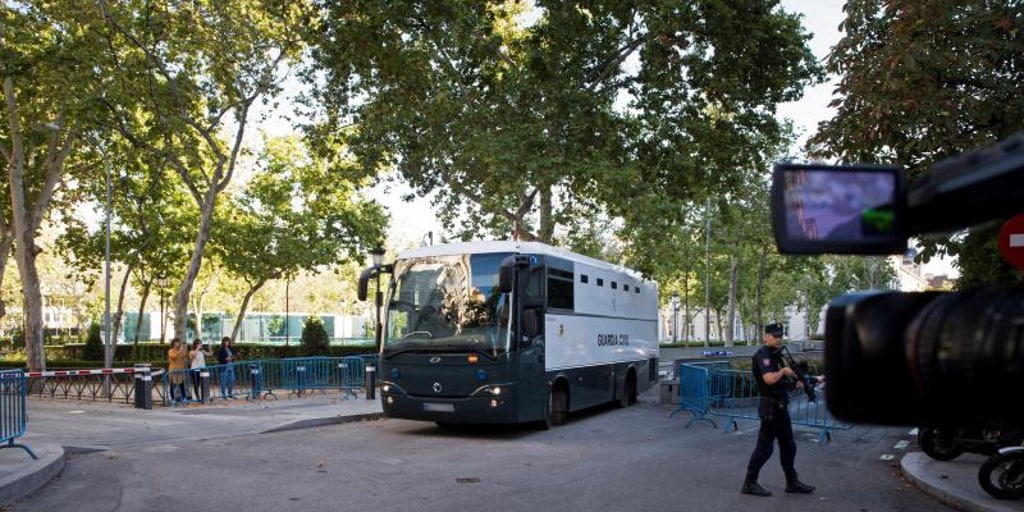 Archivada la querella contra once guardias civiles por torturas a un CDR detenido en la operación Judas