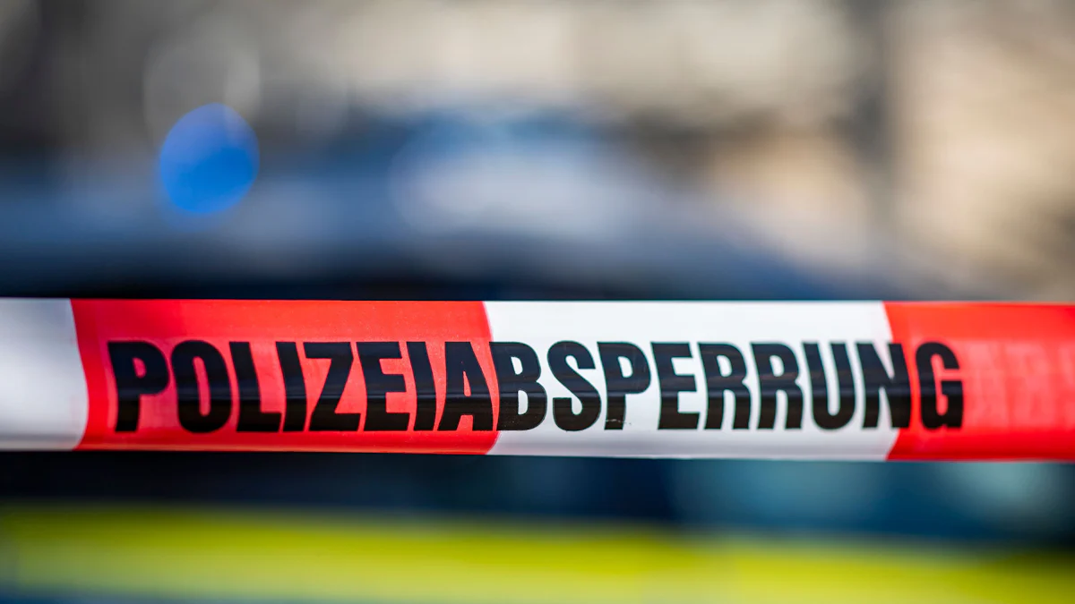 Aschaffenburg: Ein Kind und drei Erwachsene mit Stichwaffe schwer verletzt