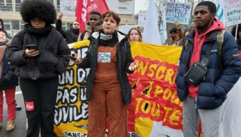 « Au bout d’un moment, on se sent inutiles » : le combat des sans-facs continue à Nanterre