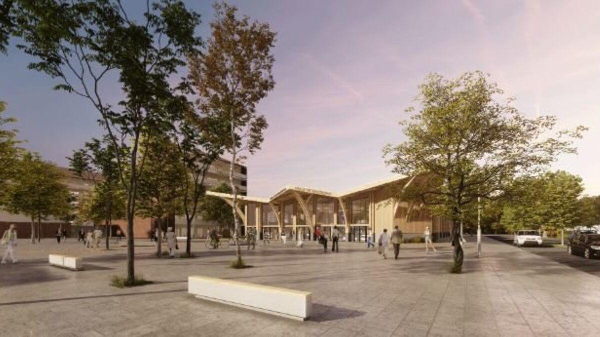 Baies vitrées, buvette, tables pour manger... La halle du marché renaît de ses cendres à Maurepas