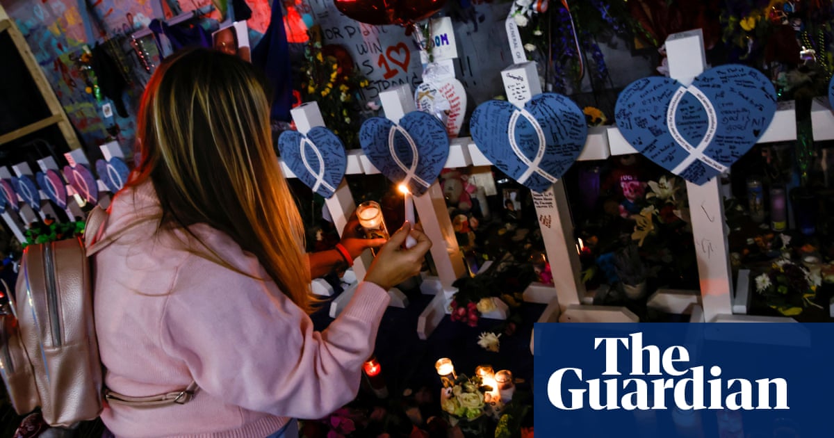 Biden arrives in New Orleans to console families of victims: ‘You got to hang on’