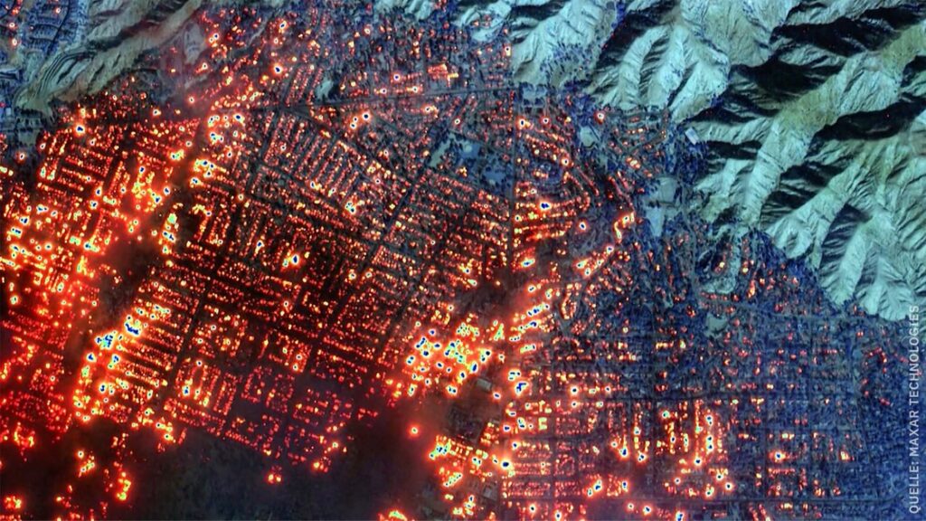 Brände in Los Angeles: Satellitenaufnahmen zeigen Ausmaß der Feuerkatastrophe