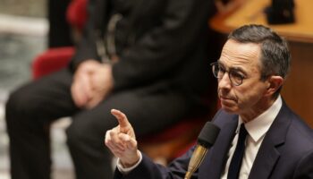 Bruno Retailleau annonce que le gouvernement « touchera » à l’aide médicale d’Etat