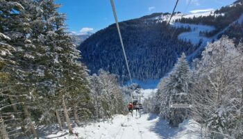 Ce que cachent les records de fréquentation des stations de ski à Noël