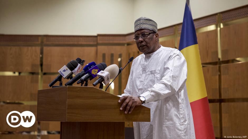 Chad: Military says it foiled attack on presidential palace