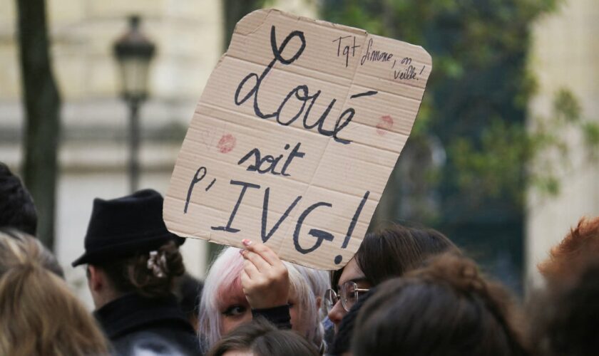 Cinquante ans après la loi Veil sur l'IVG, l'avortement est-il «toujours un drame»?