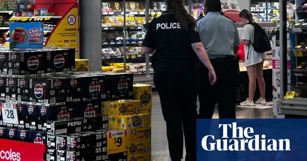 Coles to stop selling kitchen knives in supermarkets across Australia after Ipswich worker stabbed