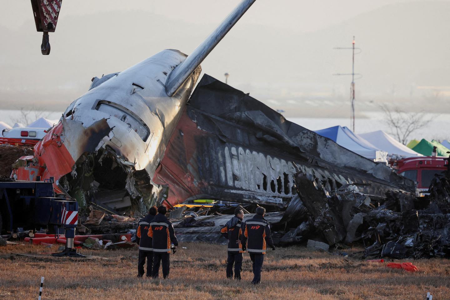 Crash aérien en Corée du Sud : les deux boîtes noires ont cessé d’enregistrer quatre minutes avant l’accident