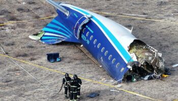 Crash d'avion au Kazakhstan : les boîtes noires en cours d’examen au Brésil