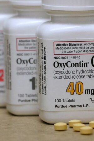 Crise des opioïdes : Purdue Pharma et la famille Sackler vont payer 7,4 milliards de dollars