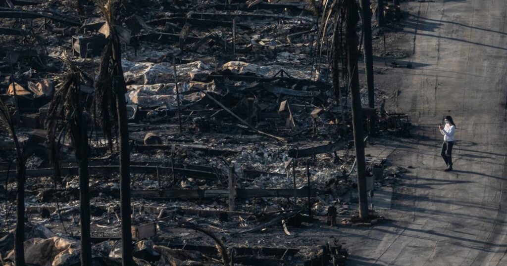 Dans les rues de Los Angeles, un cataclysme qui évoque une éruption volcanique