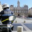 Dix interpellations à Lyon et Paris en marge de rassemblements d’opposants à Jean-Marie Le Pen