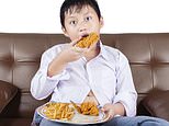 Don't finish your dinner! Parents fuelling obesity crisis by forcing kids to eat huge plates