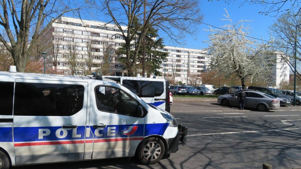 Double meurtre à Pontoise : « Je n’ai jamais voulu tuer », assure Bryan, « humilié » par le vol de sa moto