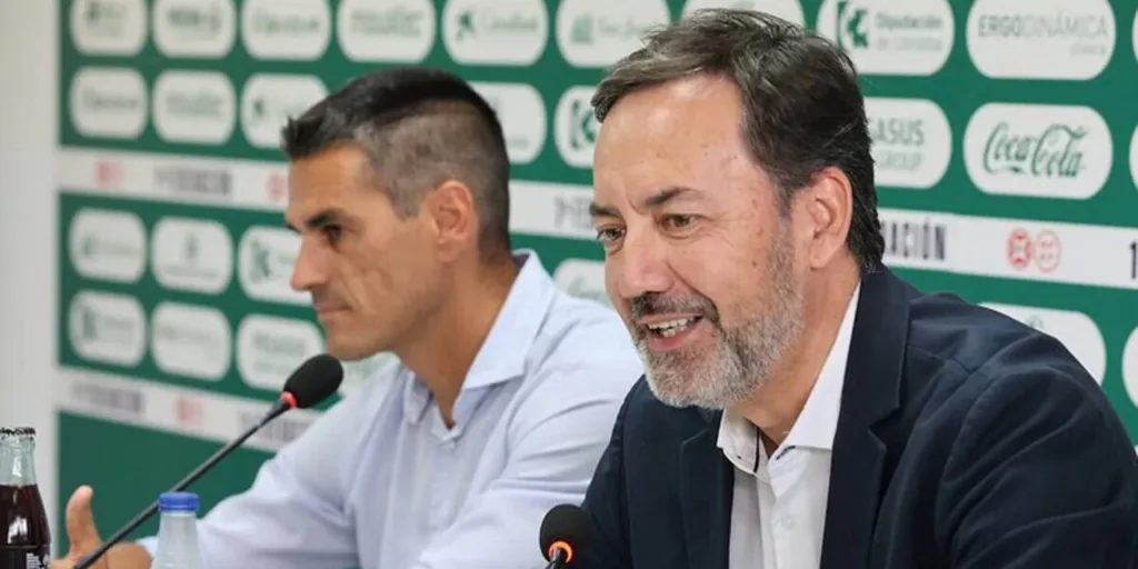 El Córdoba CF espera tres fichajes más en el mercado de invierno