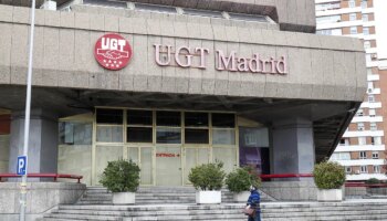 El Gobierno gastará 5,3 millones de euros en las obras de la sede de UGT, un 20% más de lo previsto por el grave deterioro del edificio tras años de retraso en la licencia